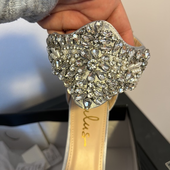 Brand new dress shoes - Picture 3 of 3